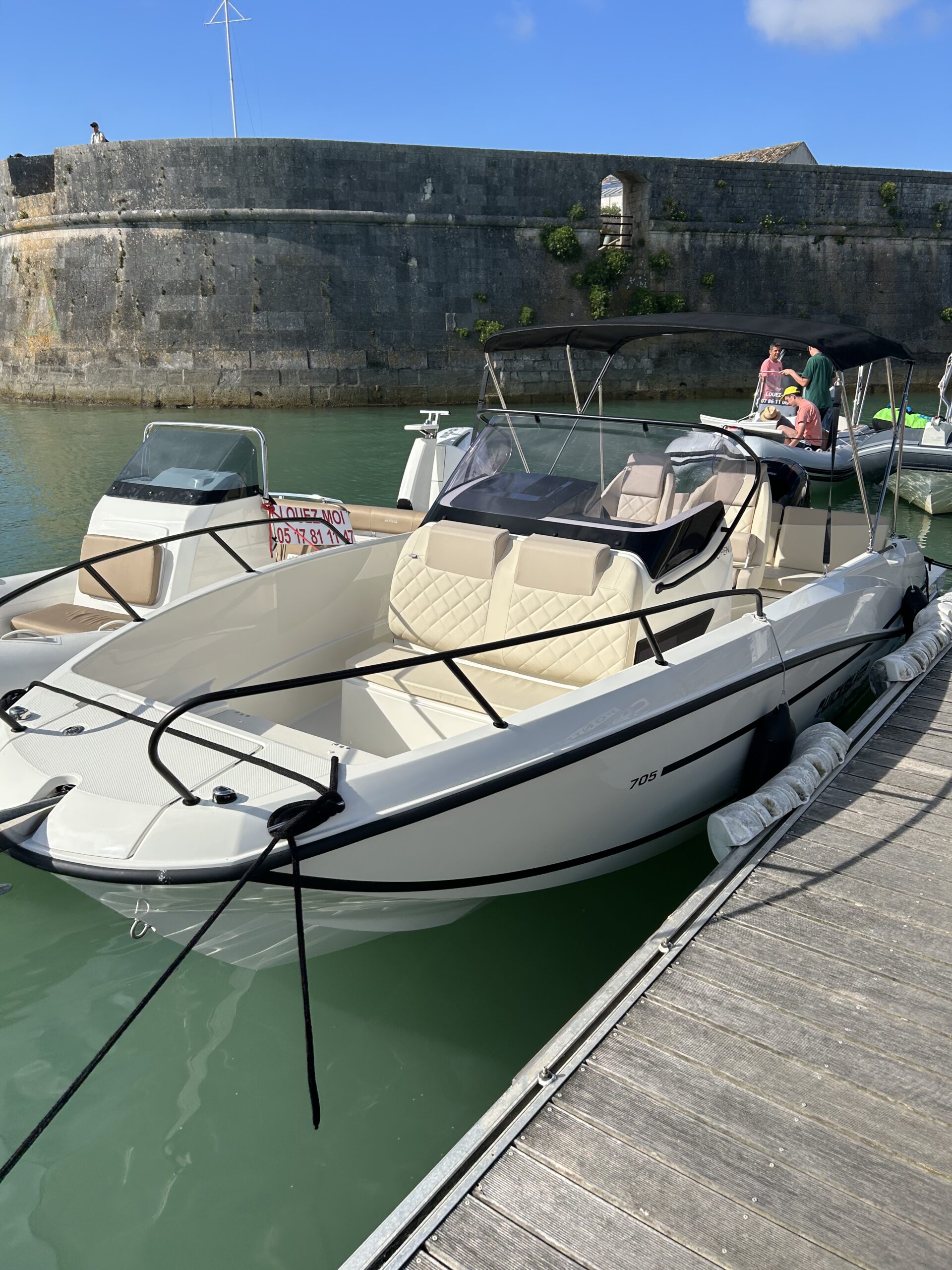 Quicksilver 705 Open – Image 7