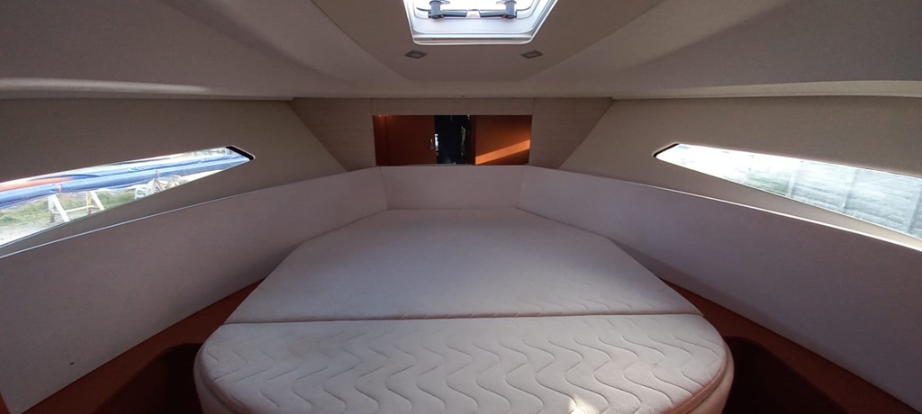 Jeanneau NC9 – Image 13